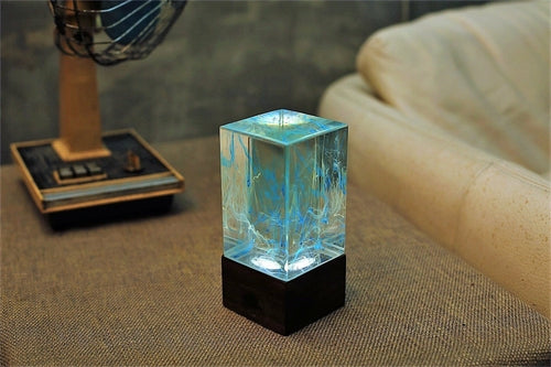 Ocean Epoxy Resin Cube Lamp | Handmade 3D Seascapes Art – DKay Decor
