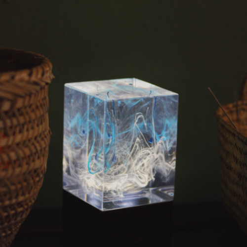 Aurora Borealis Epoxy Resin Cube Lamp | Northern Lights Art – DKay Decor